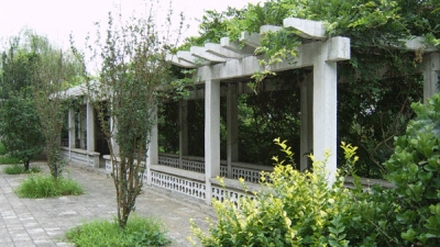 佛山陵园走廊