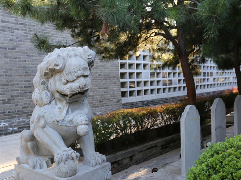 通惠陵园石狮