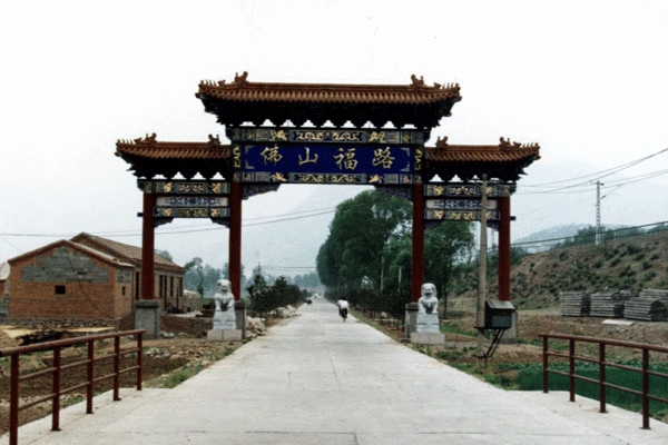 佛山陵园开放时间与自驾路线指南