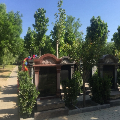 龙凤碑