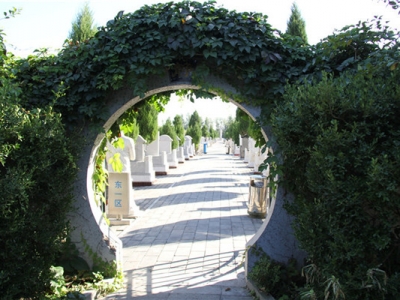 惠灵山陵园交通指南及园区环境概况