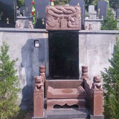 和谐园:龙狮碑